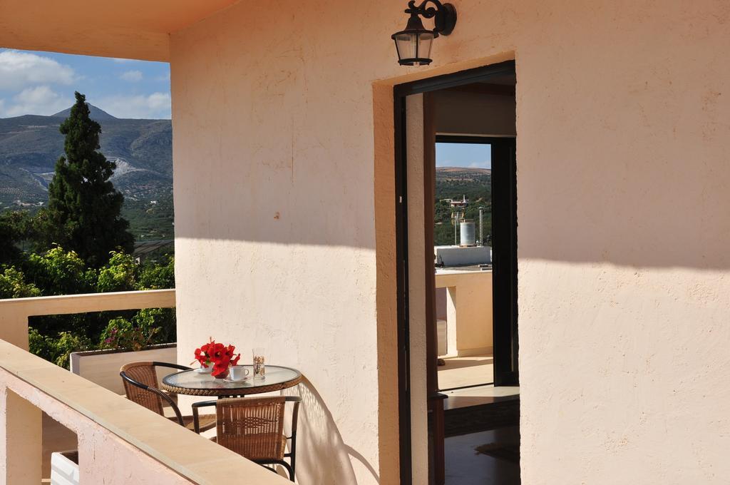 House Margot Hotel Palekastro Room photo